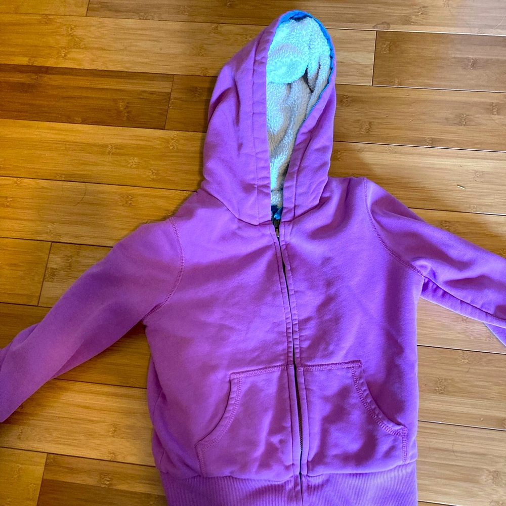 Mini Boden cozy sweatshirt